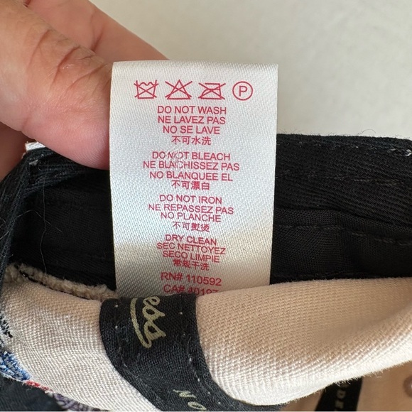 Mitchell & ness Los Angeles Lakers world champion hat 87’ 88’ reproduction hat - Picture 11 of 11